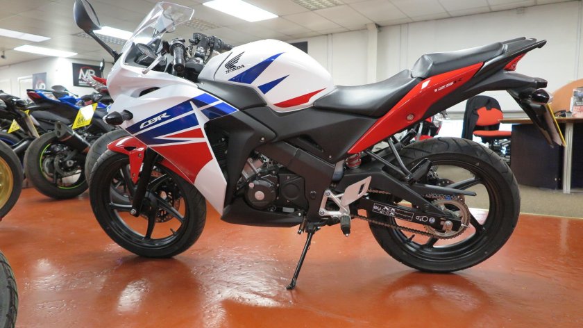 Honda CBR 125r 2017