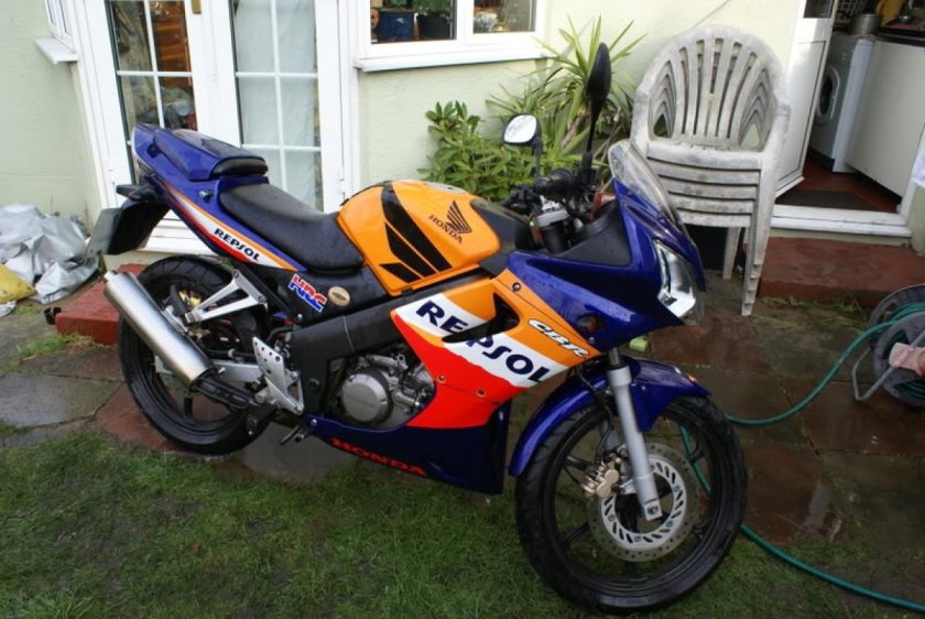 Honda CBR 125 2005