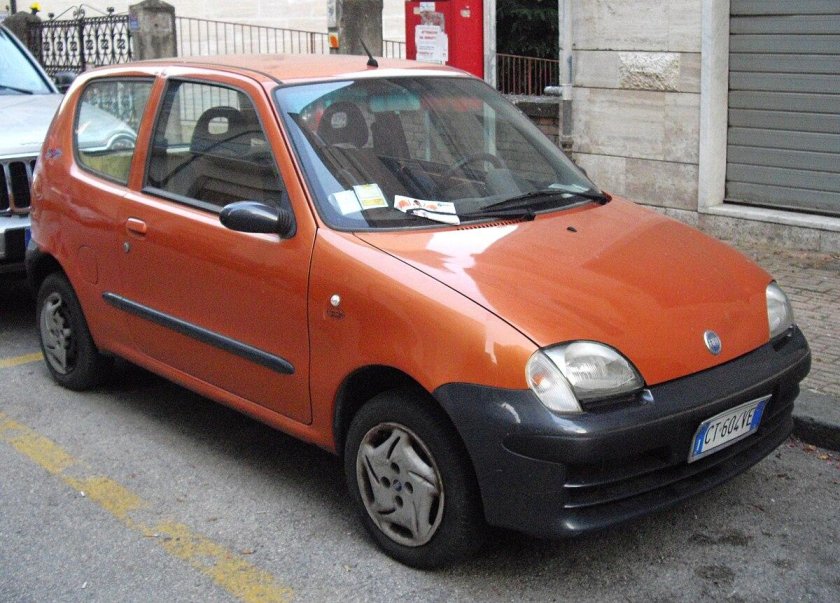 Фиат Seicento