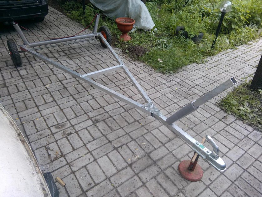 Тележка для транспортировки лодки Тритон 340