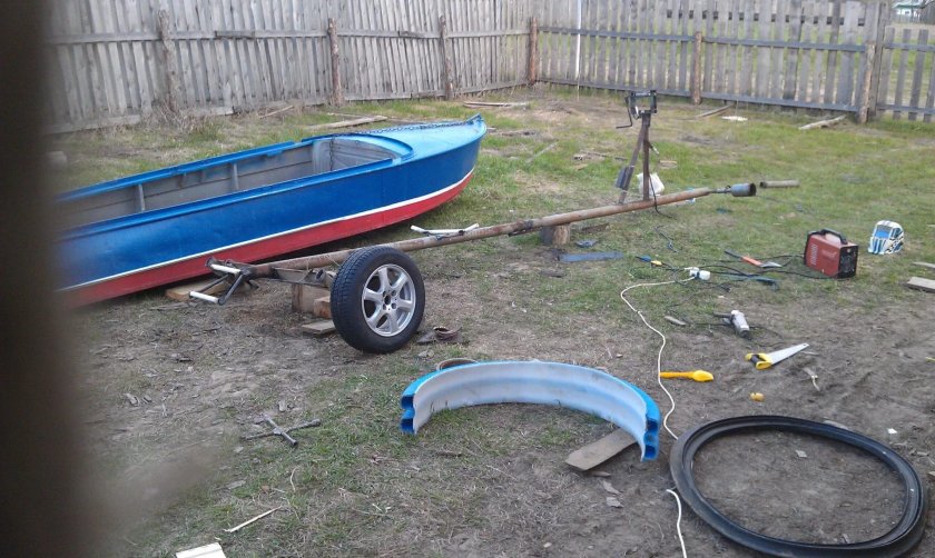 Тележка для лодки Пелла