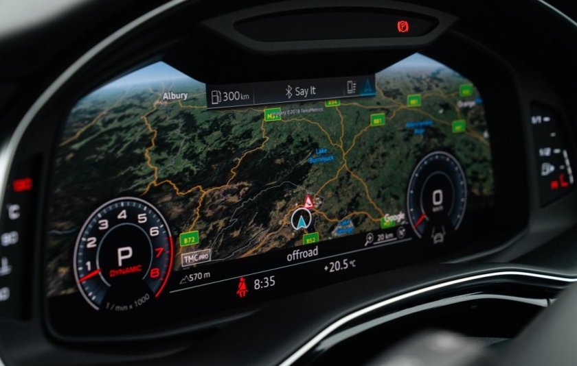 Приборная панель Ауди q8