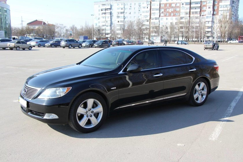 Лексус 460 Лонг