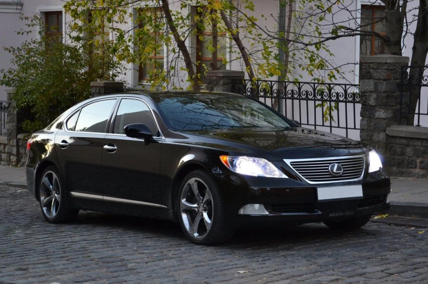 Лексус 460l