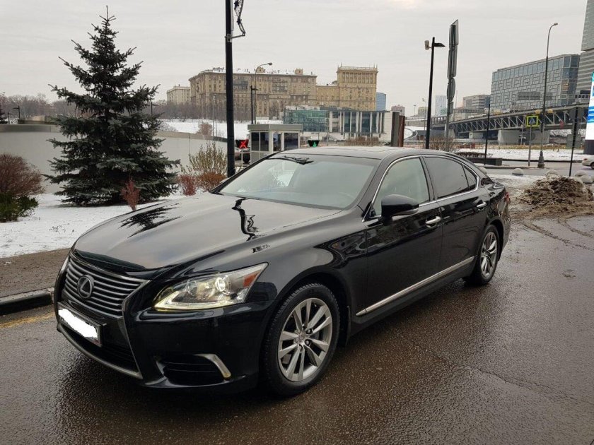 Lexus ls iv
