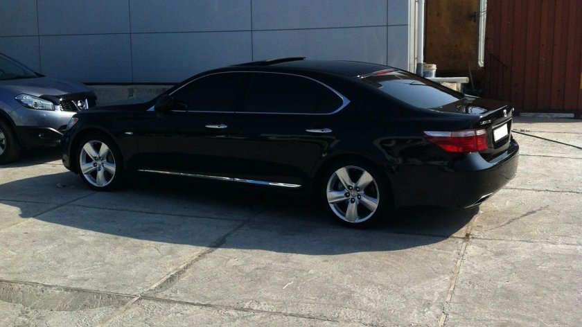 Лексус лс 460 черный тонированный