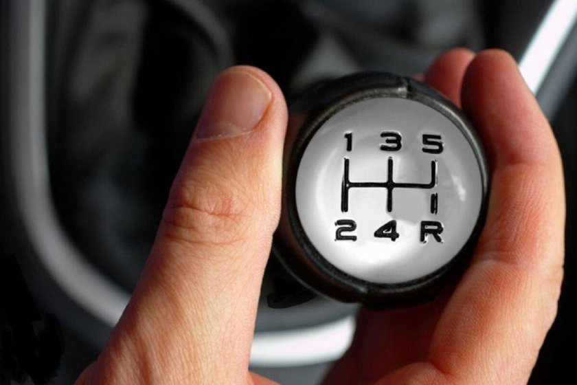 Переключение коробки передач механика