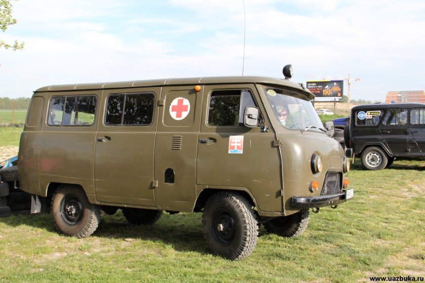 УАЗ-452а санитарный