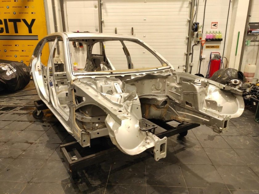 Nissan GTR r35 каркас кузова