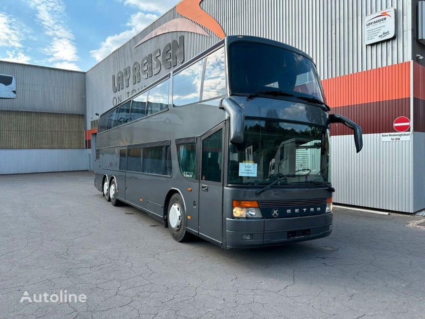 Автобус neoplan