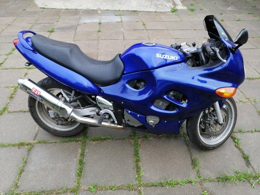 Suzuki gsx 600 f katana