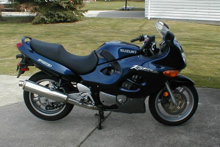 Suzuki Katana 750