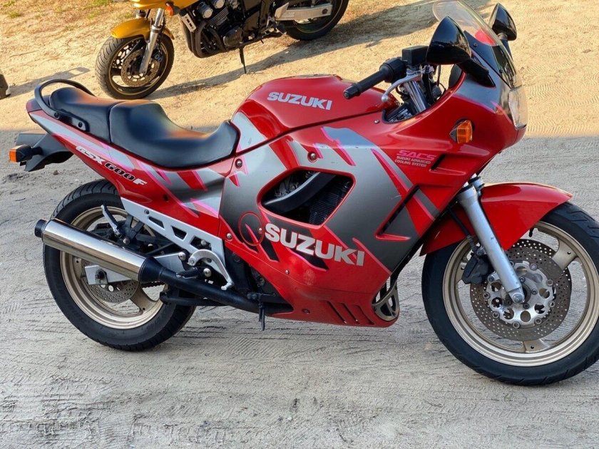 Suzuki Katana 600f