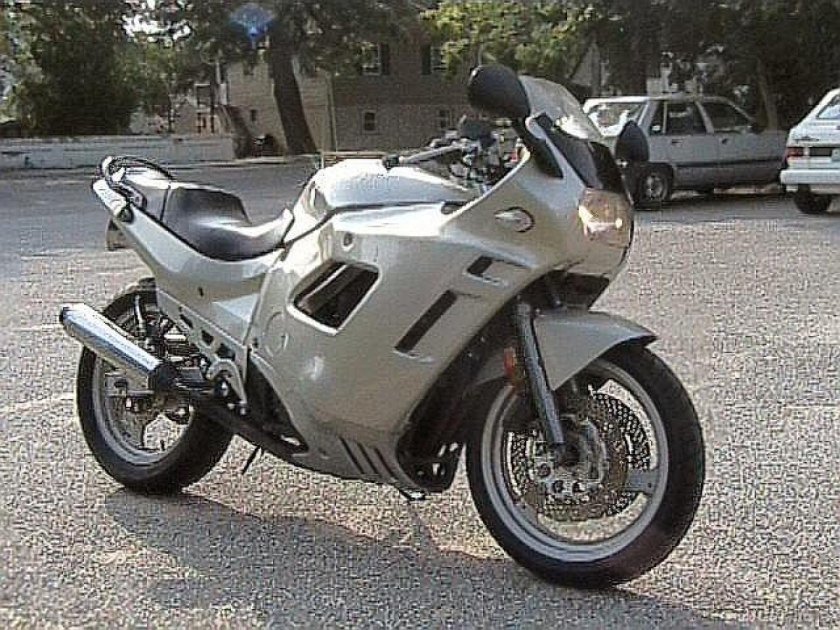 Suzuki Katana 600f