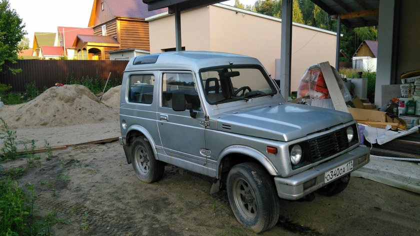 Suzuki Samurai, 1981