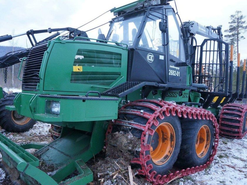 Амкодор 2682-01