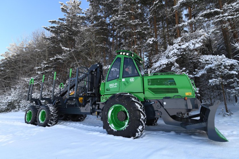 Купить лесную машину