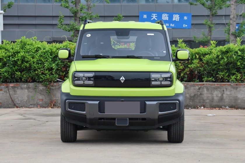 Электрический внедорожник