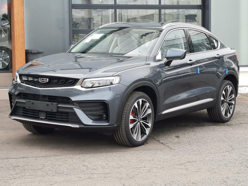 Geely Atlas Pro серый металлик