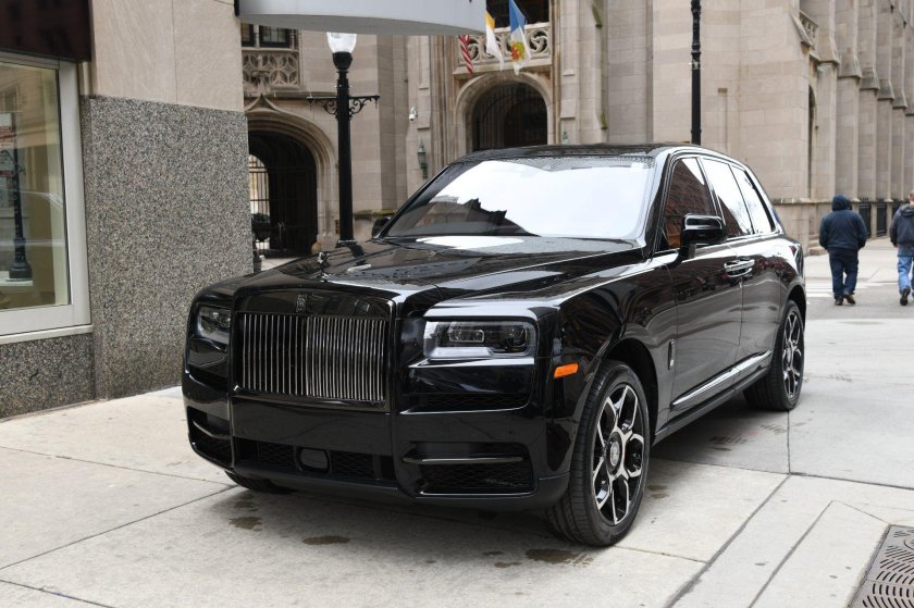 Rolls Royce Cullinan Black badge