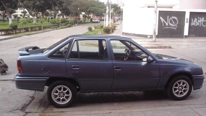 Daewoo racer 1995