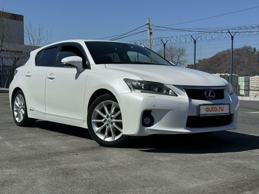 Лексус ст 200 h