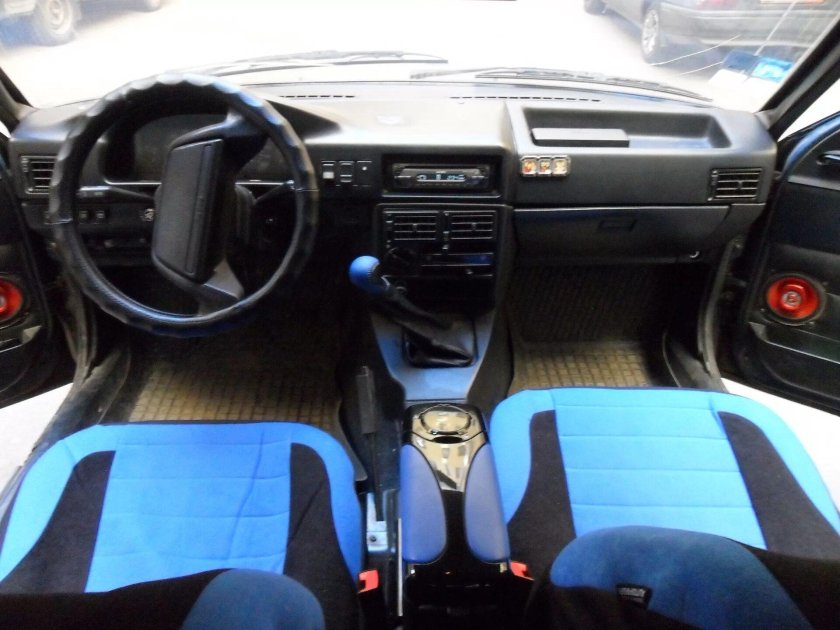 ИЖ Ода 2126 4х4 салон