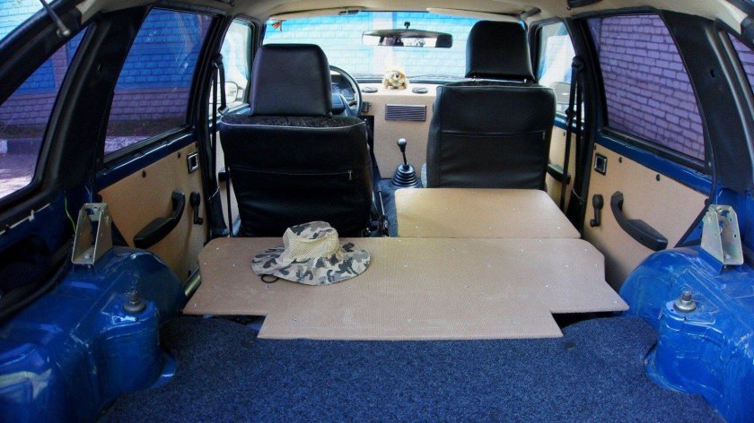 ИЖ 2126 салон багажник