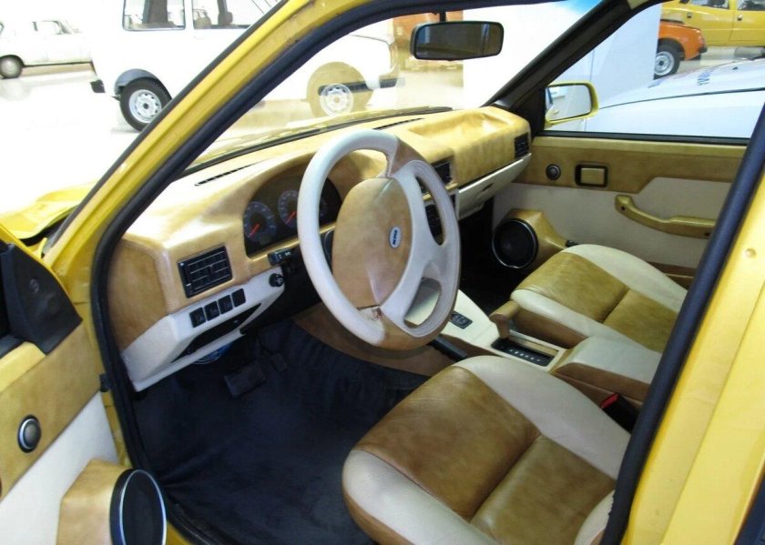 ИЖ 2126 Ника салон