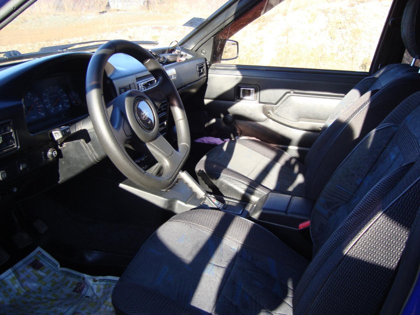 ИЖ-2126 компакт-кар салон