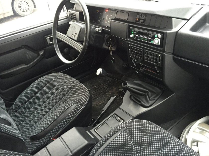 Салон иж 2126