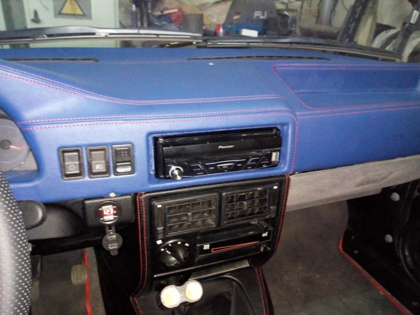 Панель торпеда ИЖ Ода 2717