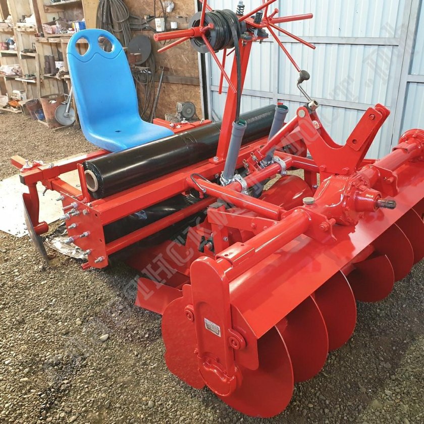 Parduodu t25 фреза шнековый грядообразователь