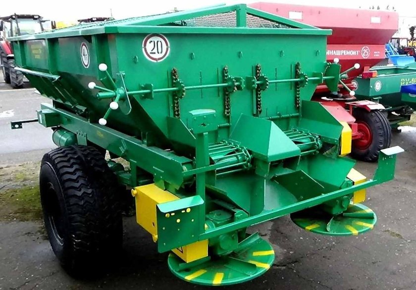 Машина для внесения Минеральных удобрений МТТ-4у