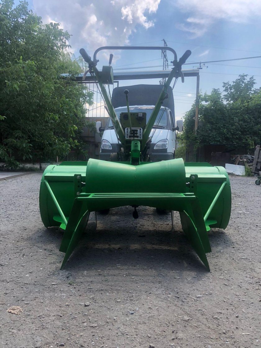 Шнековый грядообразователь для мотоблока