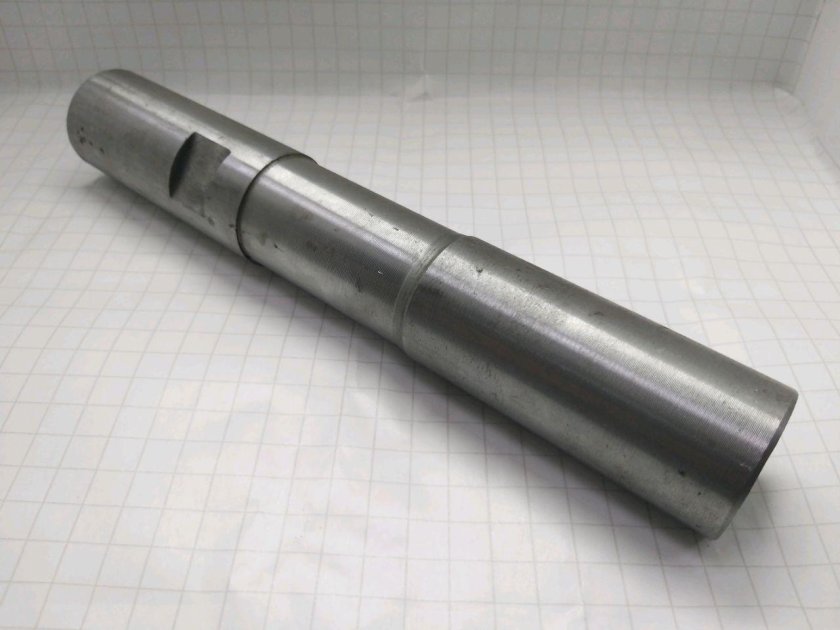 Ось качания т-16