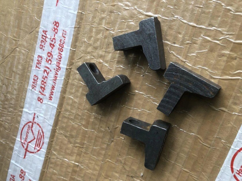 ДСШ14.21.136 шпонка