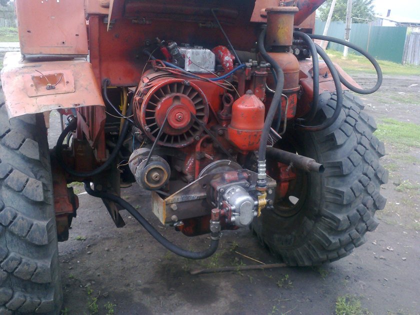 Двигатель трактора т-25