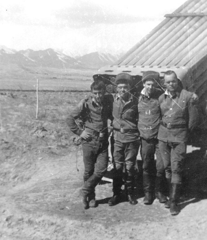 Застава на острове Ратманова