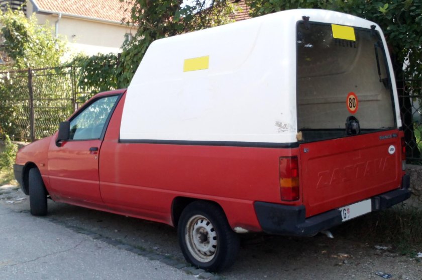 Автомобили Zastava 101 in