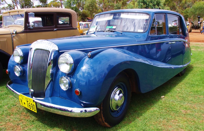 Даймлер Маджестик