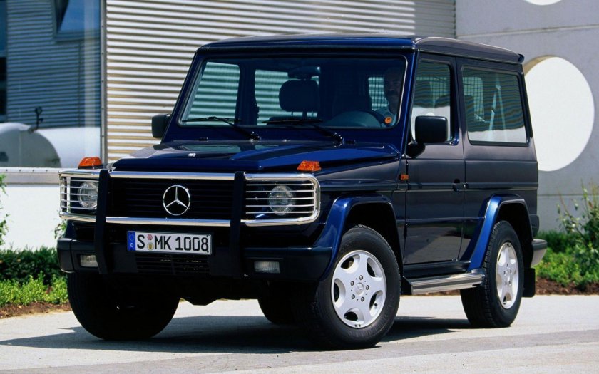Mercedes-Benz g-class w461
