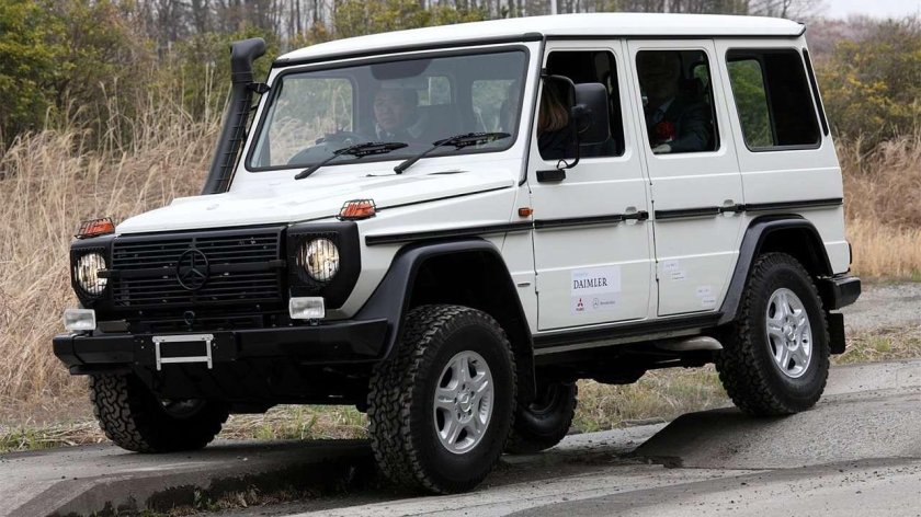 Mercedes-Benz g-class w461