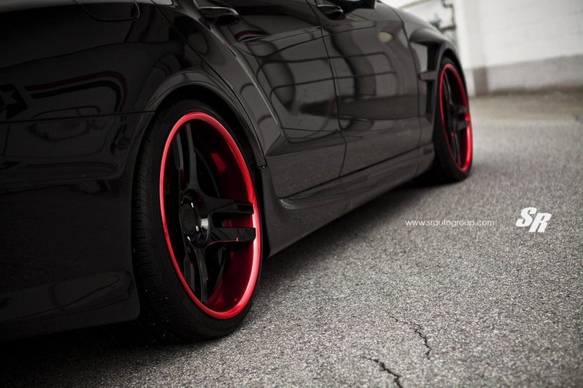 CLS С красными дисками