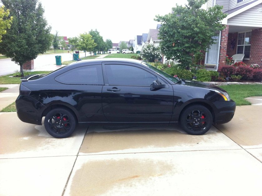 Ford Focus 2 черные диски