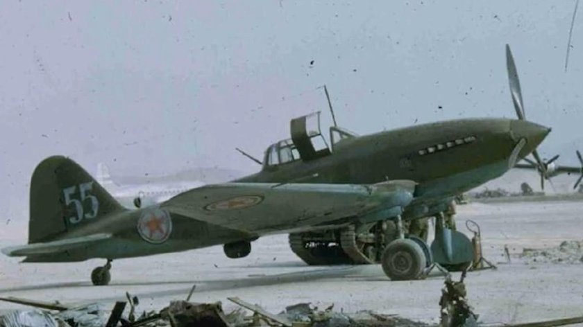 Самолёт ил-10