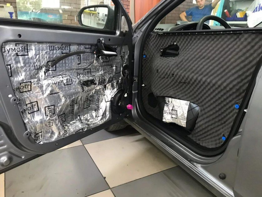 Шумоизоляция дверей Лада Веста