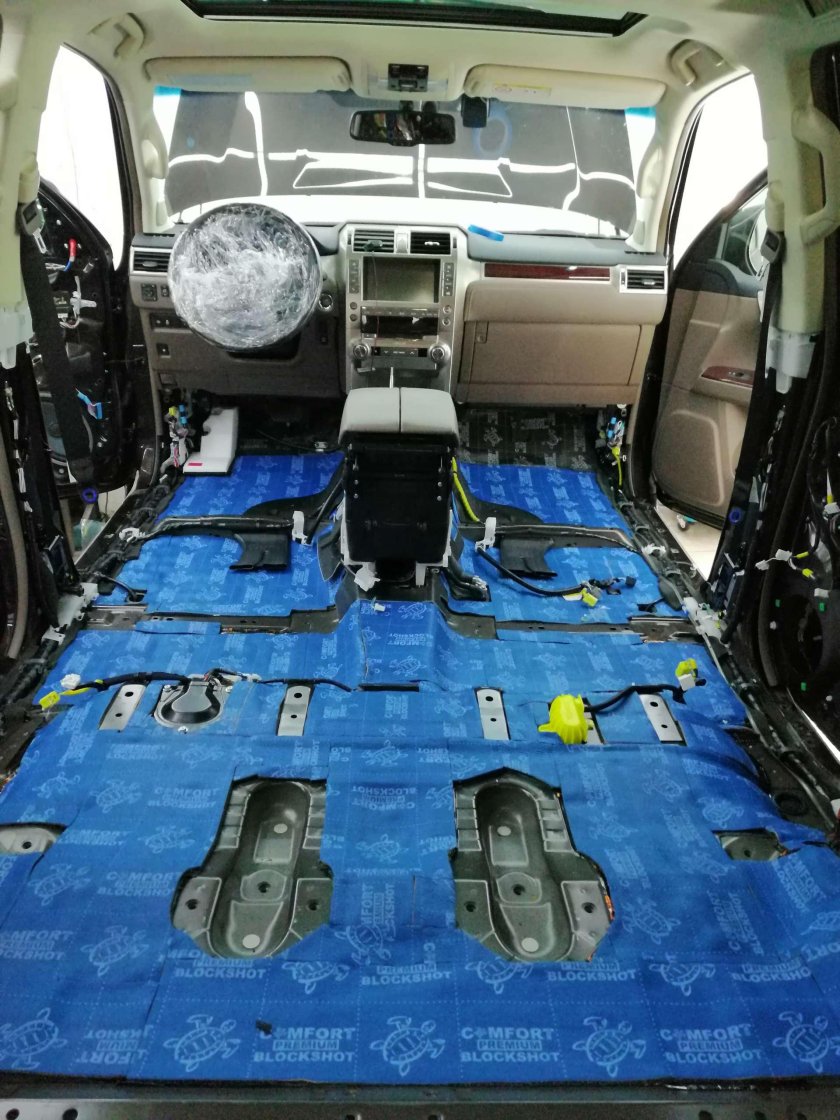 Шумоизоляция Scion XB моторный