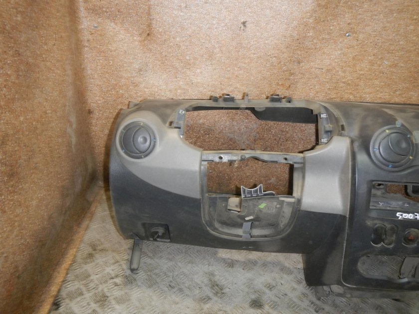 Торпедо renault logan 2005 2014