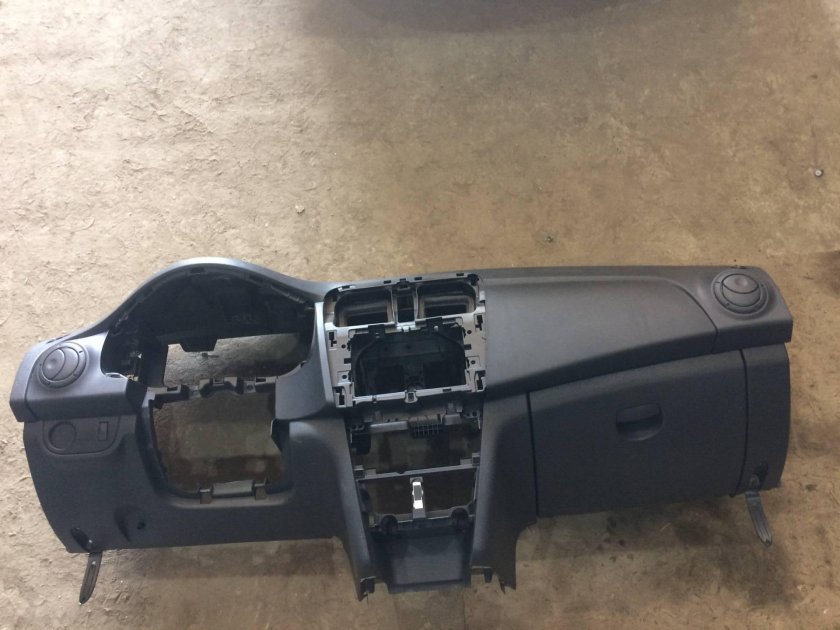 Торпеда Рено Логан 2